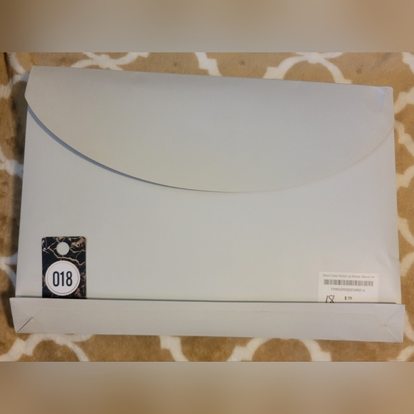 U18 JNSQ 100% Silk Blouse - Picture 4 of 15